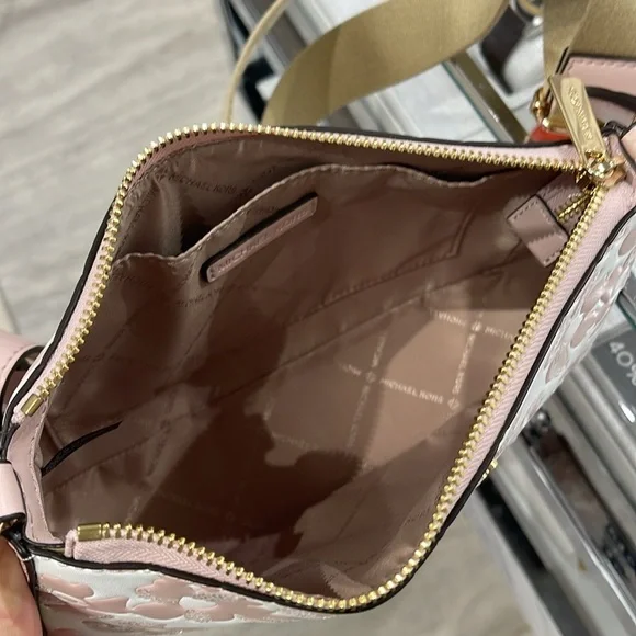 Michael Kors Jet Set Sm Sequined Floral Print Crossbody Case for Apple Airpods P - Picture 9 of 16